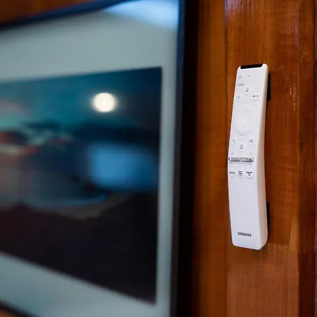 Nuit Sur Un Bateau Bådhotel