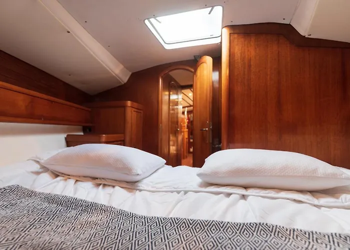 Nuit Sur Un Bateau *
