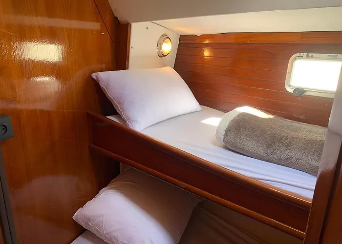 Nuit Sur Un Bateau Bateau-hôtel La Rochelle (Charente-Maritime)