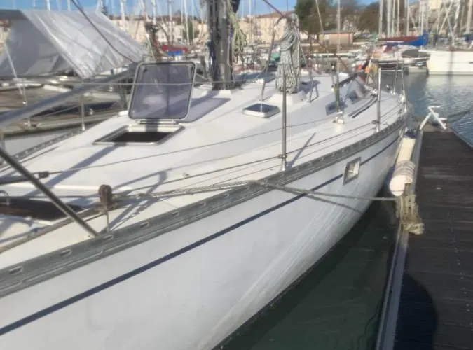 Bateau-hôtel Nuit Sur Un Bateau La Rochelle (Charente-Maritime)